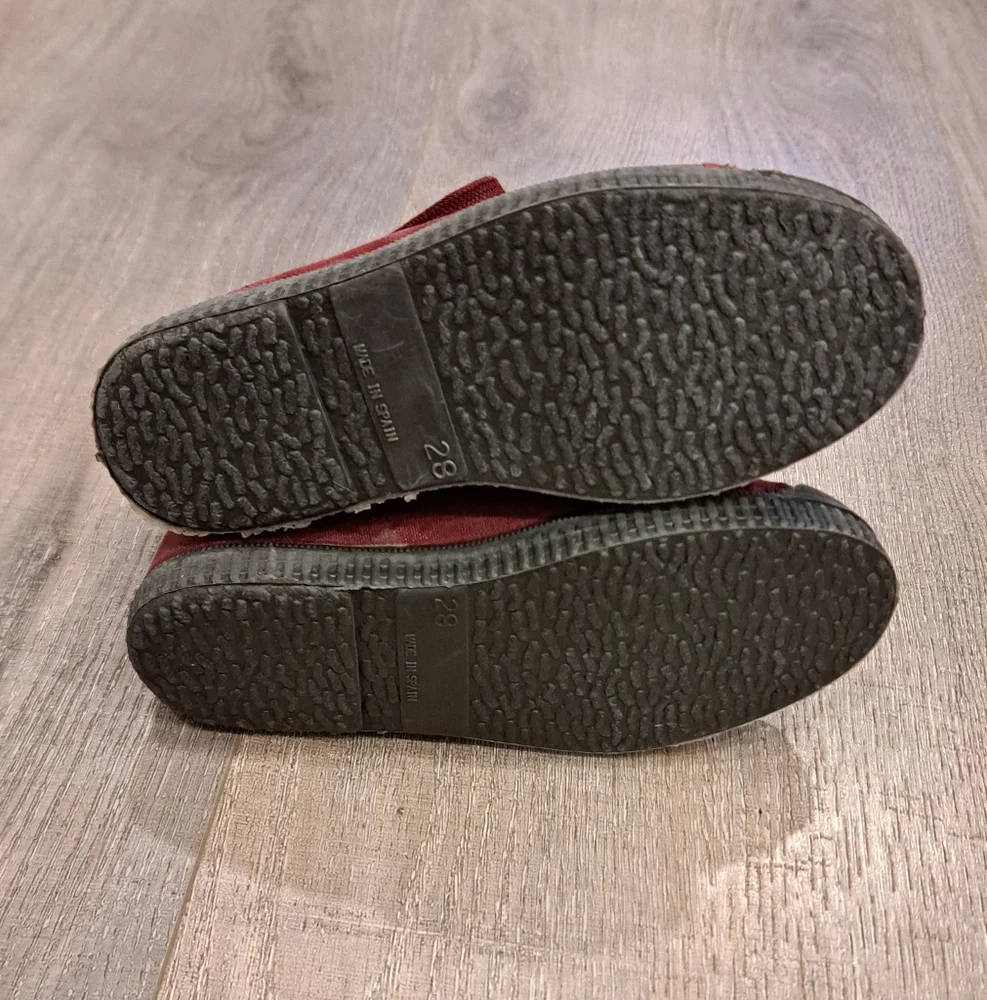 CIENTA Burgundy High-Top Sneakers - Picture 3 of 4